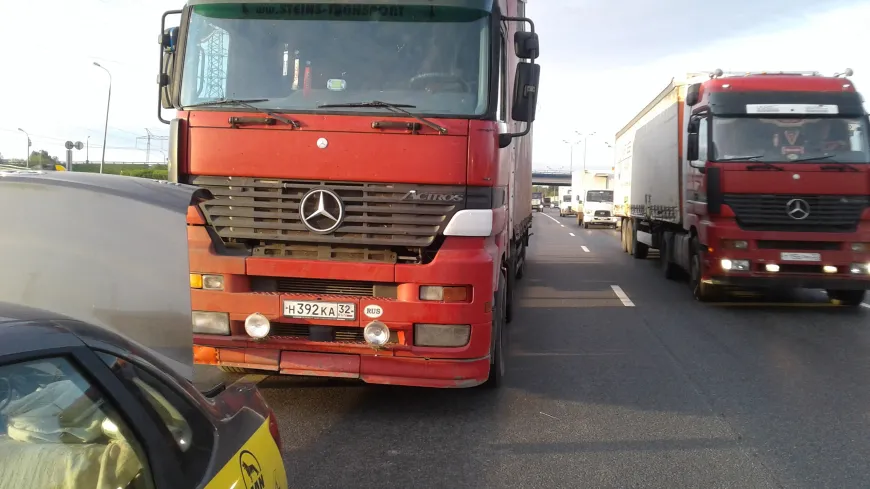 Не снимается с ручника Mercedes Actros
